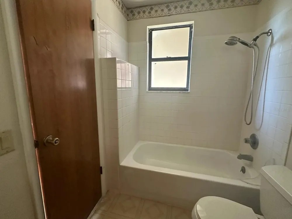 2050 SAN MARCOS DRIVE SE #214 Winter Haven, FL 33880