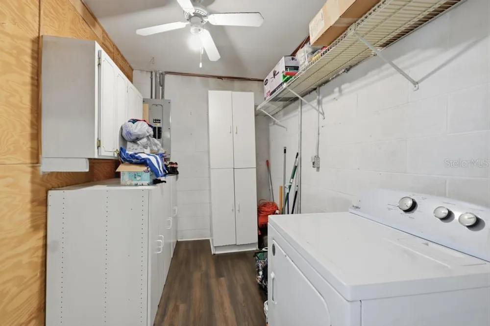 812 W FRANKLIN AVENUE Deland, FL 32720