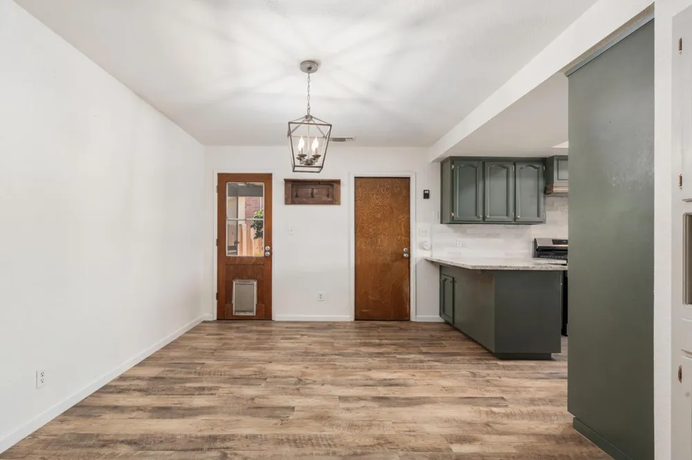 2212 Goldridge Street Selma, CA 93662