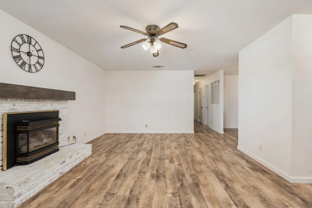 2212 Goldridge Street Selma, CA 93662