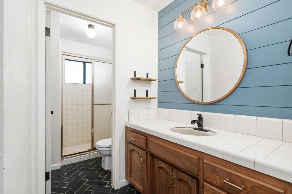 2212 Goldridge Street Selma, CA 93662
