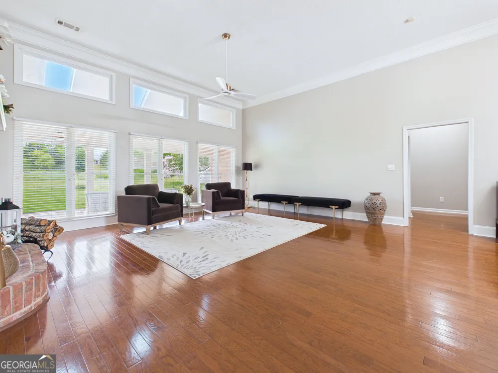 115 Raintree DR Warner Robins, GA 31088