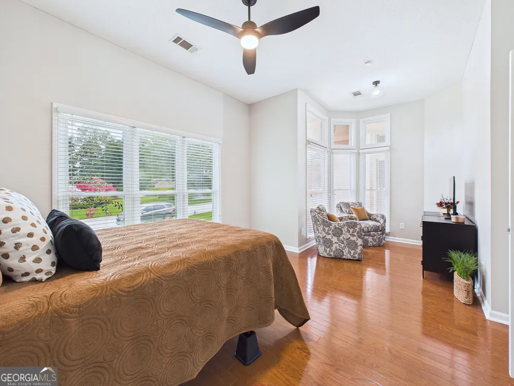 115 Raintree DR Warner Robins, GA 31088