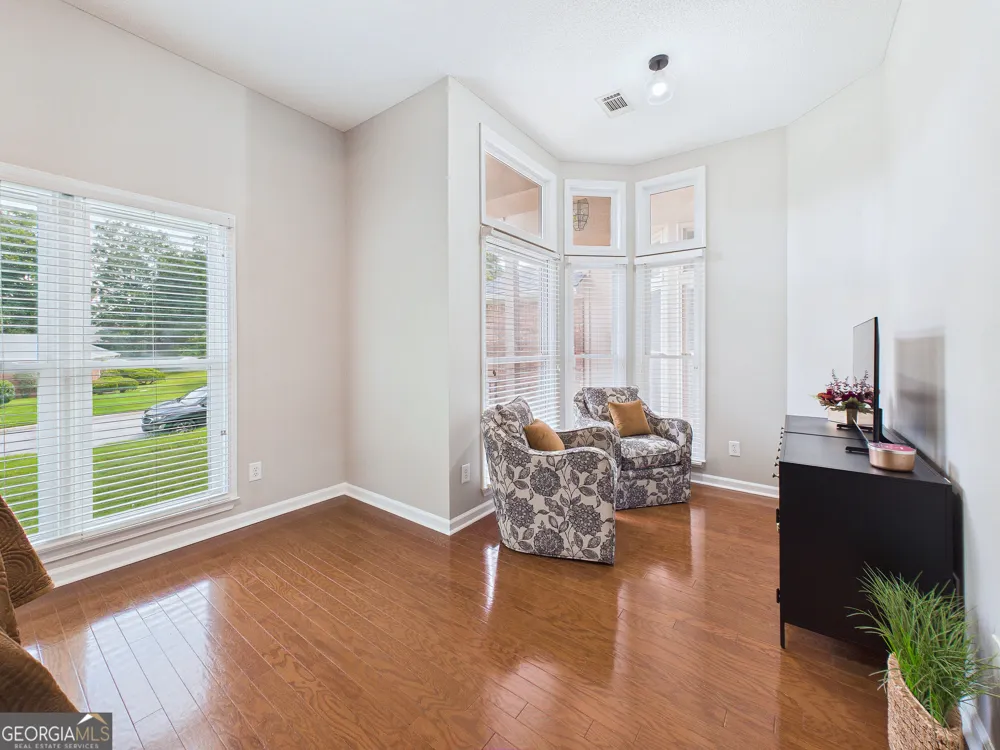 115 Raintree DR Warner Robins, GA 31088