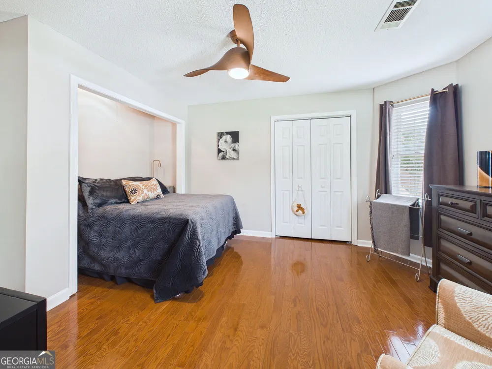 115 Raintree DR Warner Robins, GA 31088