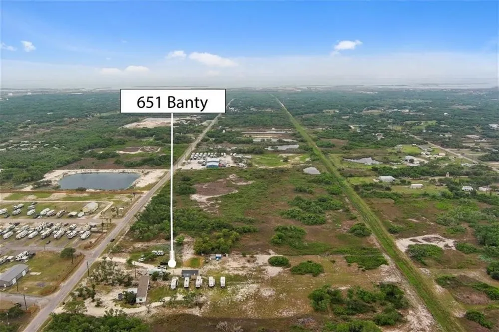 615 Banty Aransas Pass, TX 78336