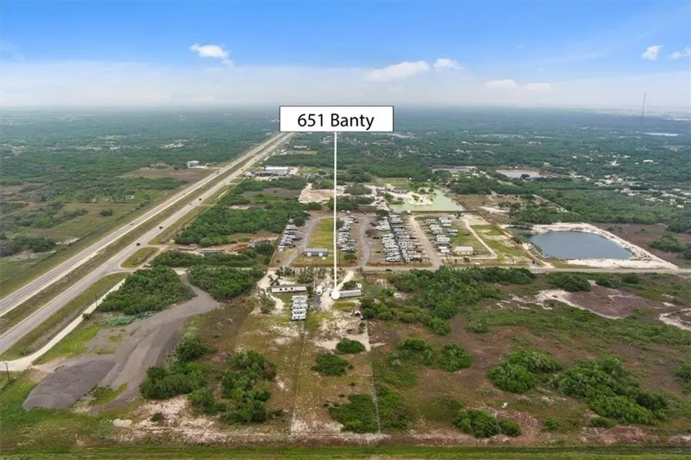 615 Banty Aransas Pass, TX 78336
