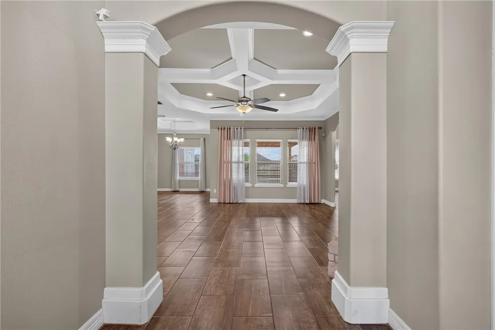 10317 Beverly Hills Drive Corpus Christi, TX 78410