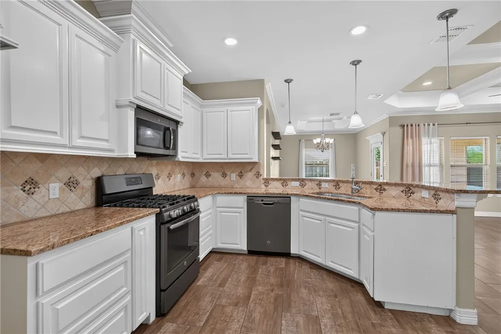 10317 Beverly Hills Drive Corpus Christi, TX 78410