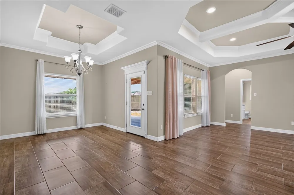 10317 Beverly Hills Drive Corpus Christi, TX 78410
