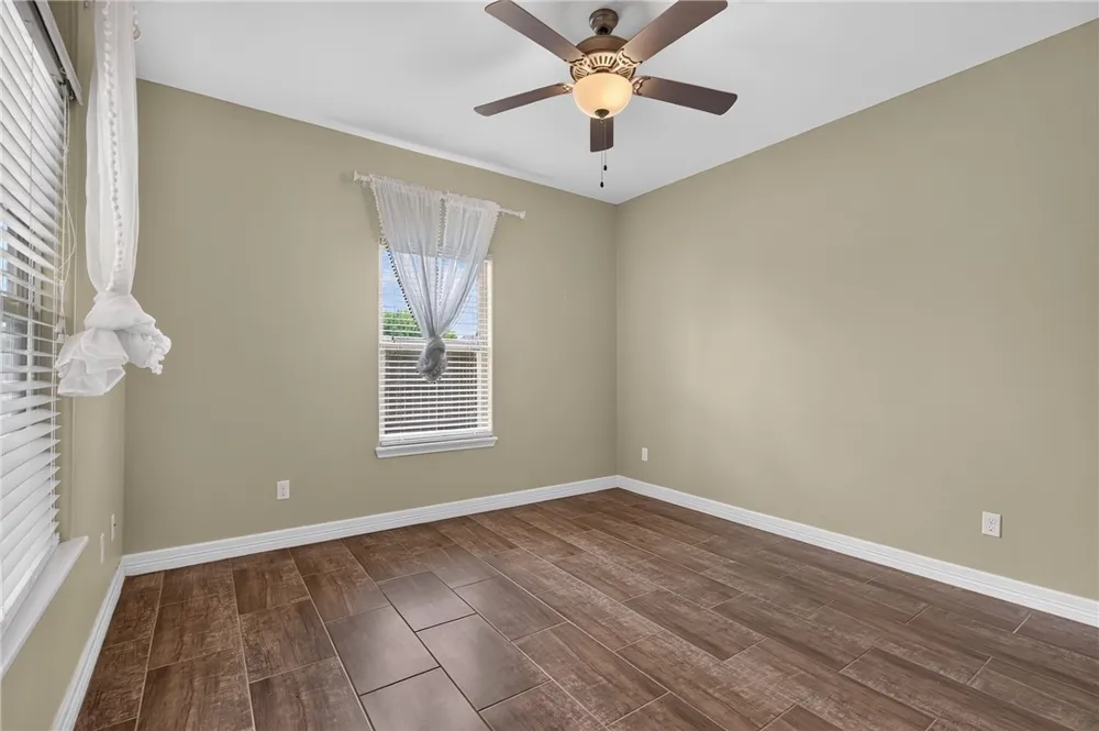 10317 Beverly Hills Drive Corpus Christi, TX 78410