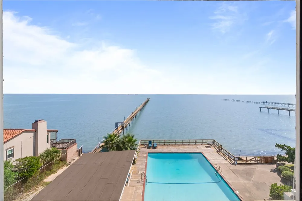 4302 Ocean Drive #32 Corpus Christi, TX 78412