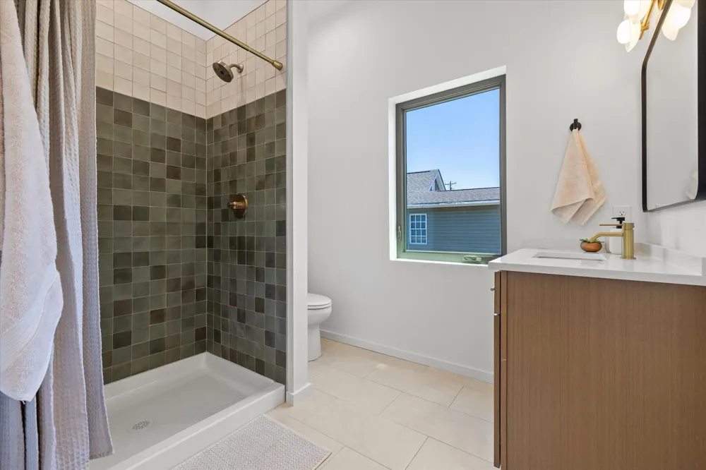 2706 Long Street Chattanooga, TN 37408