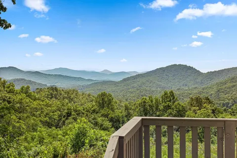 Mystic Mountain Ridge