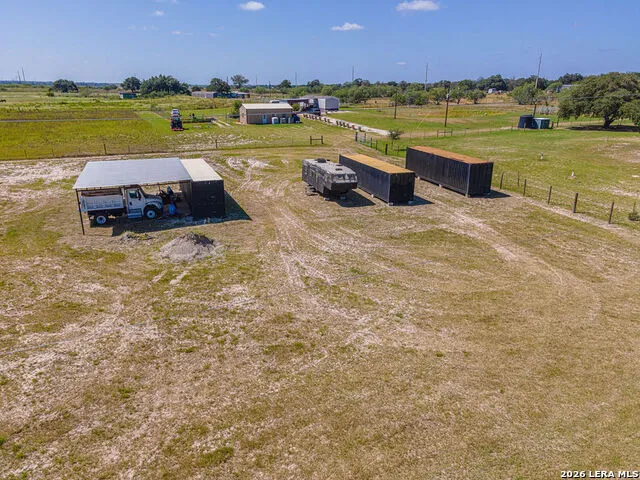 3424 County Road 307 La Vernia, TX 78121