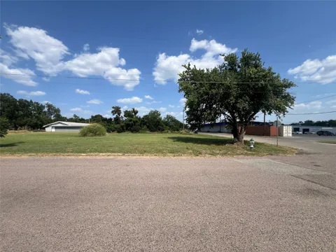 1706 Main Street