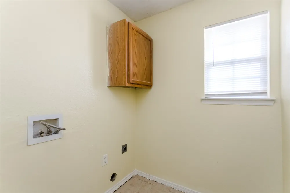 1015 Balkan Drive Lancaster, TX 75134