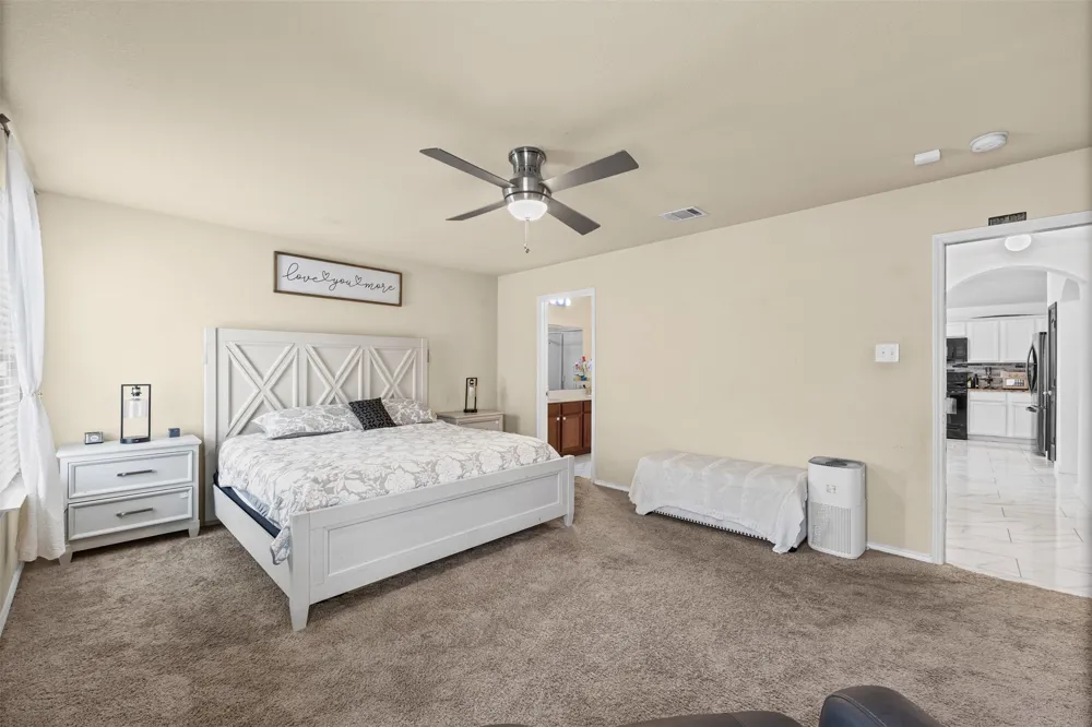 1612 Ambercrest Drive Lancaster, TX 75146