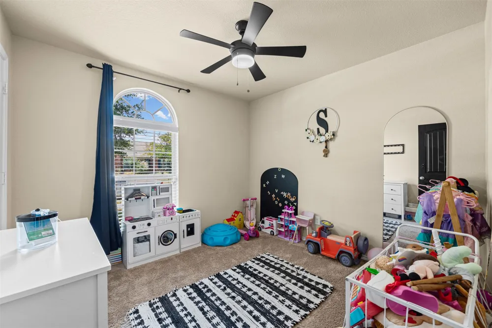 1612 Ambercrest Drive Lancaster, TX 75146