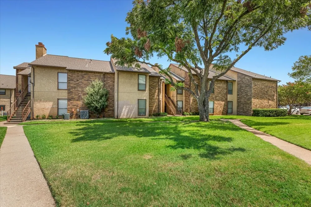 1908 Cloisters Drive #511 Arlington, TX 76011