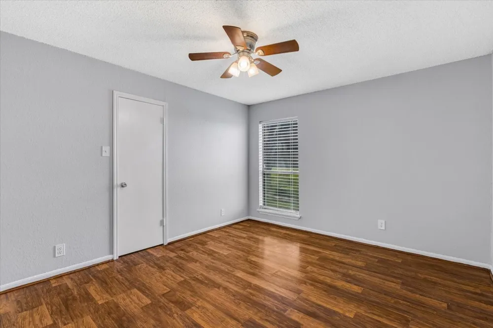 1908 Cloisters Drive #511 Arlington, TX 76011