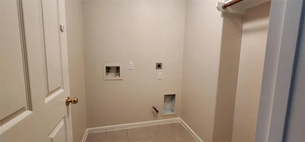 9710 Fieldbloom Lane Sugar Land, TX 77498