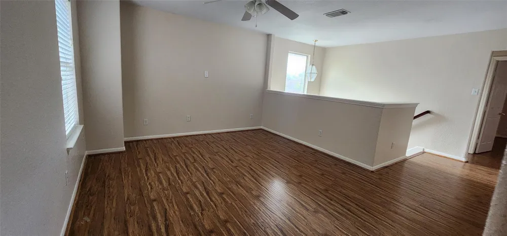 9710 Fieldbloom Lane Sugar Land, TX 77498