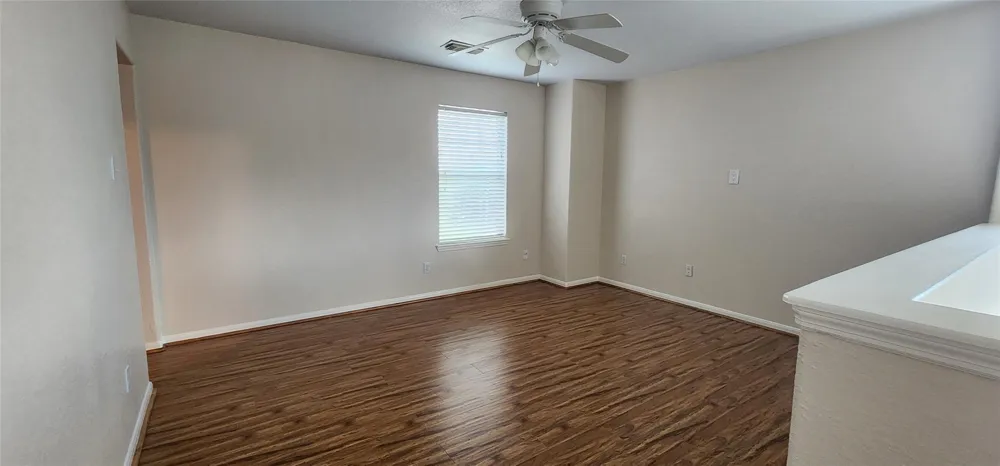 9710 Fieldbloom Lane Sugar Land, TX 77498
