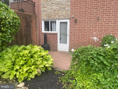 505 EPSOM ROAD #T-B