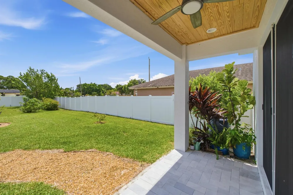 18302 Limestone Creek Road Jupiter, FL 33458