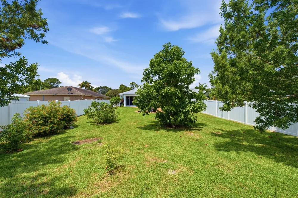18302 Limestone Creek Road Jupiter, FL 33458