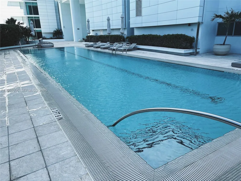 900 Biscayne Blvd #4410 Miami, FL 33132
