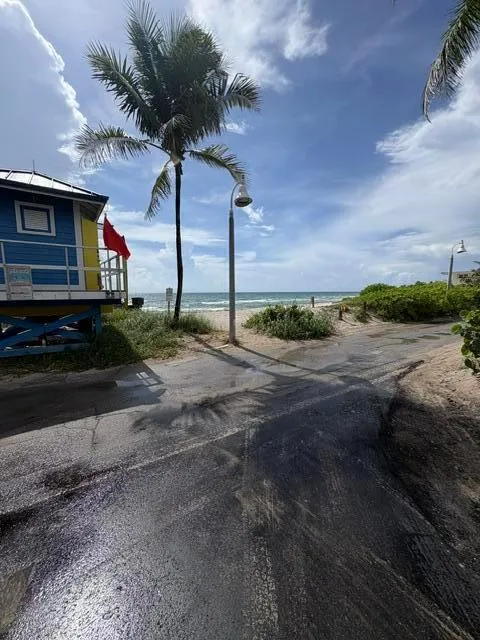 5785 SURF ROAD Hollywood, FL 33019