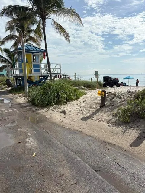 5785 SURF ROAD Hollywood, FL 33019