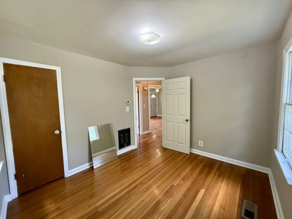 114 Morningside Drive #B Chattanooga, TN 37404
