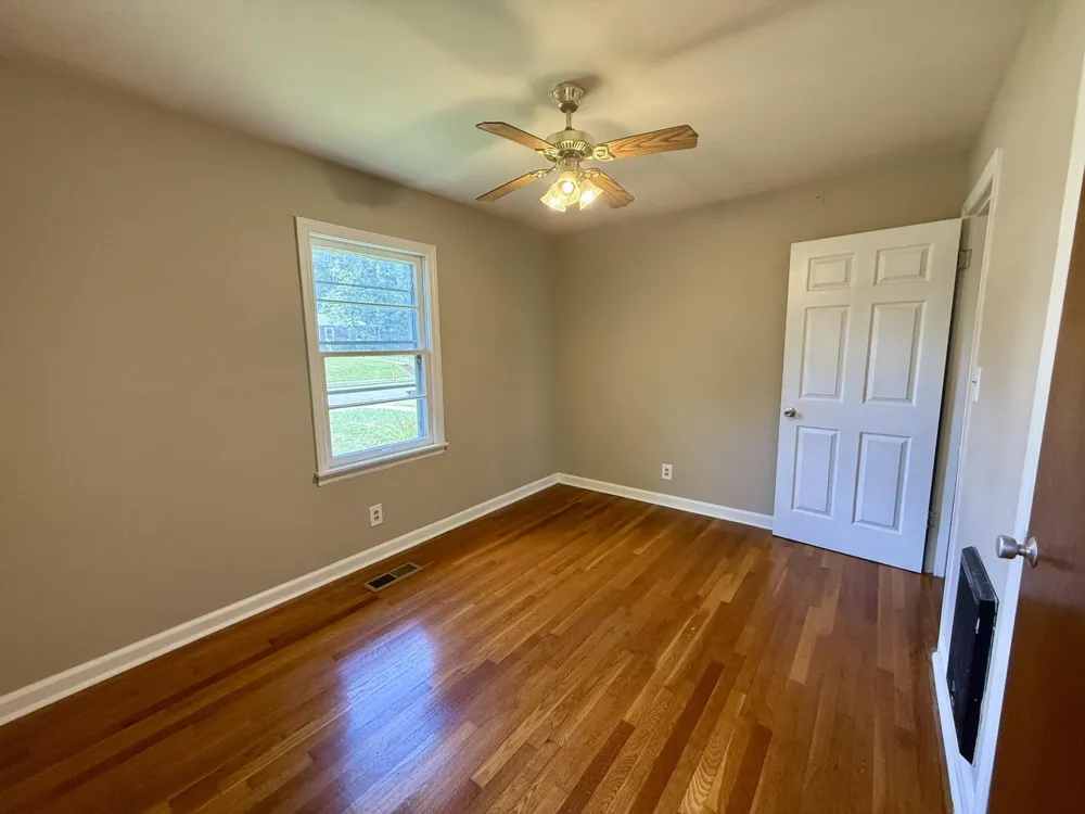 114 Morningside Drive #B Chattanooga, TN 37404