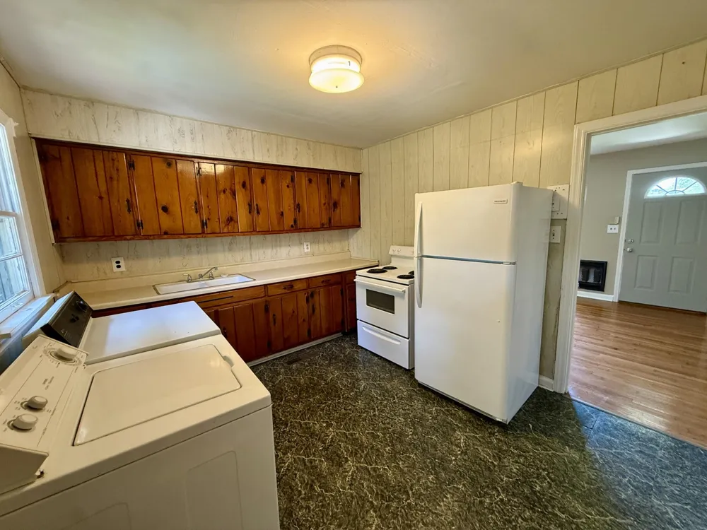 114 Morningside Drive #B Chattanooga, TN 37404