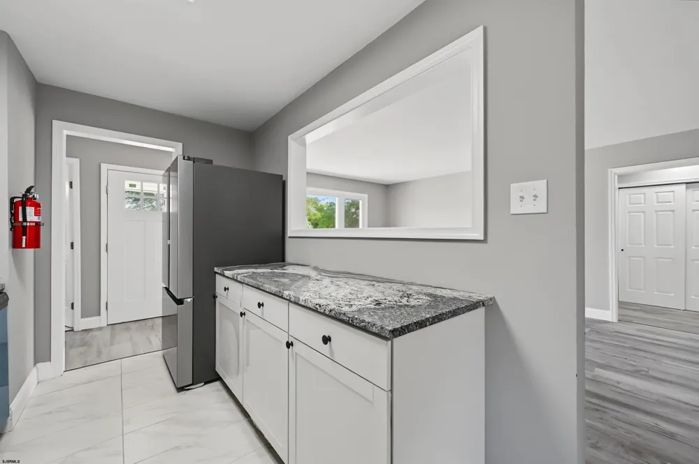 29 Summit Ave Absecon, NJ 08201