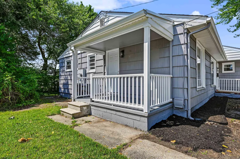 29 Summit Ave Absecon, NJ 08201