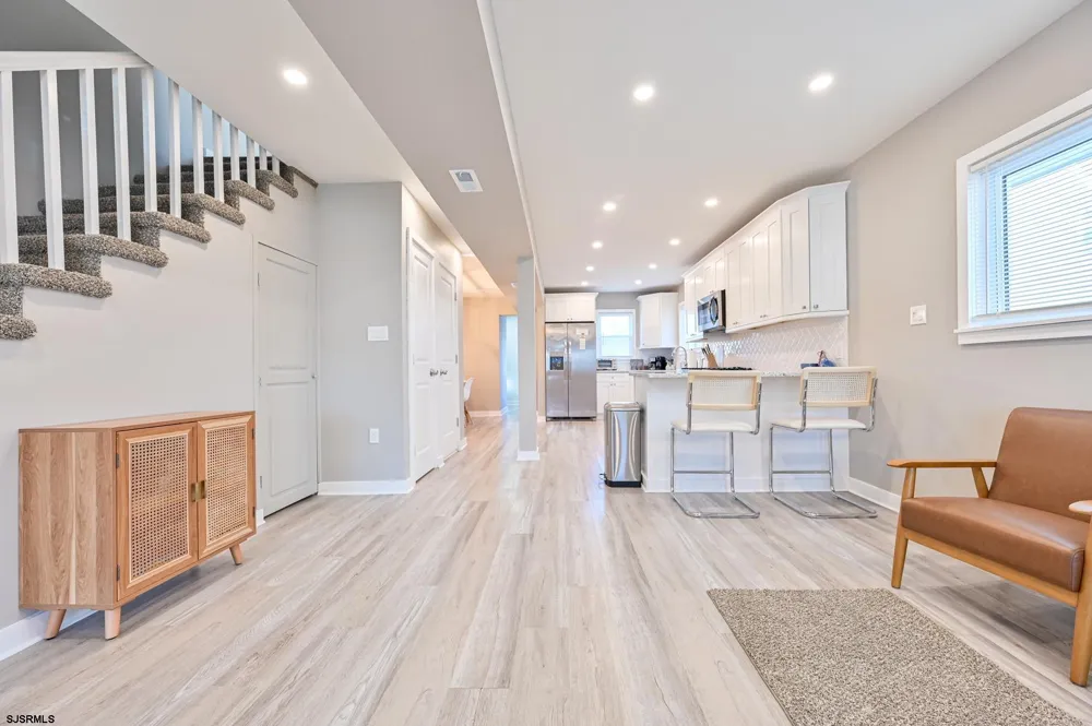 203 N Somerset Ave Ventnor Heights, NJ 08406
