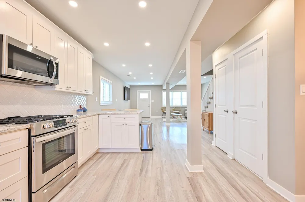 203 N Somerset Ave Ventnor Heights, NJ 08406