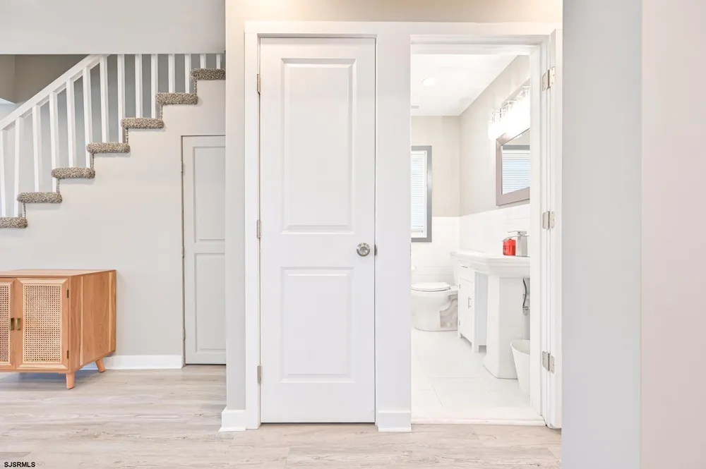 203 N Somerset Ave Ventnor Heights, NJ 08406