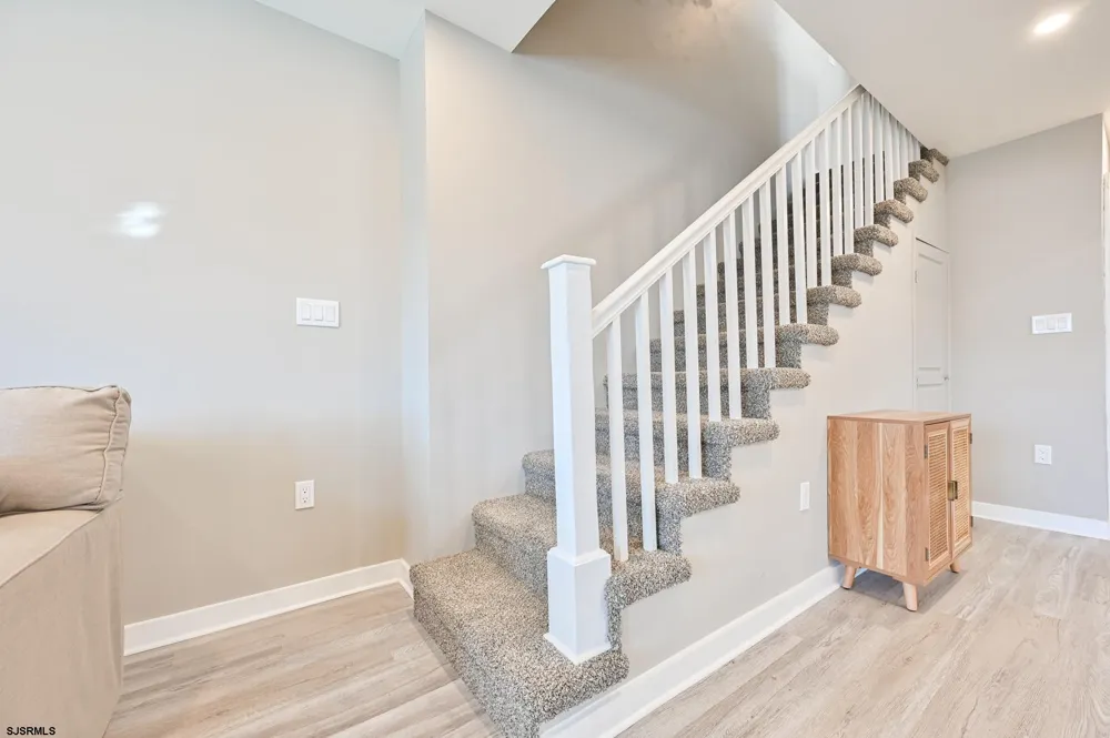 203 N Somerset Ave Ventnor Heights, NJ 08406