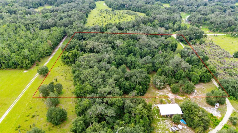 SE 44 PLACE Bushnell, FL 33513