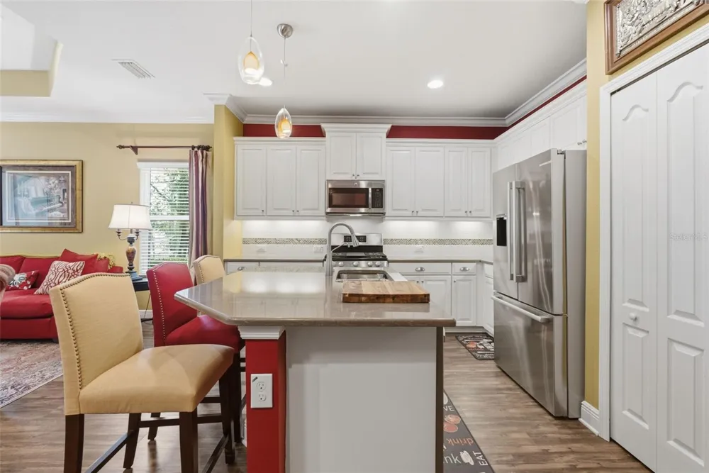 13584 CIRCA CROSSING DRIVE Lithia, FL 33547