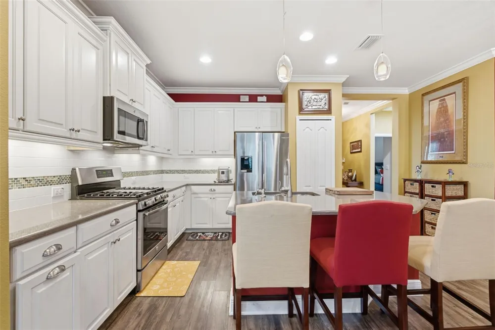 13584 CIRCA CROSSING DRIVE Lithia, FL 33547