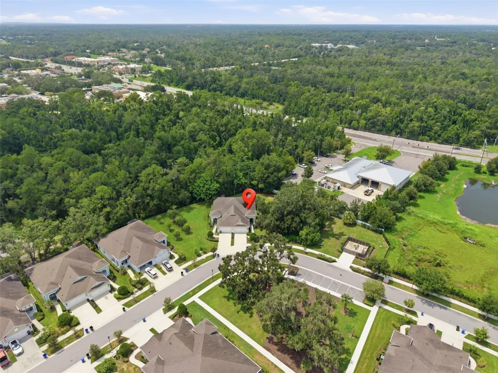 13584 CIRCA CROSSING DRIVE Lithia, FL 33547