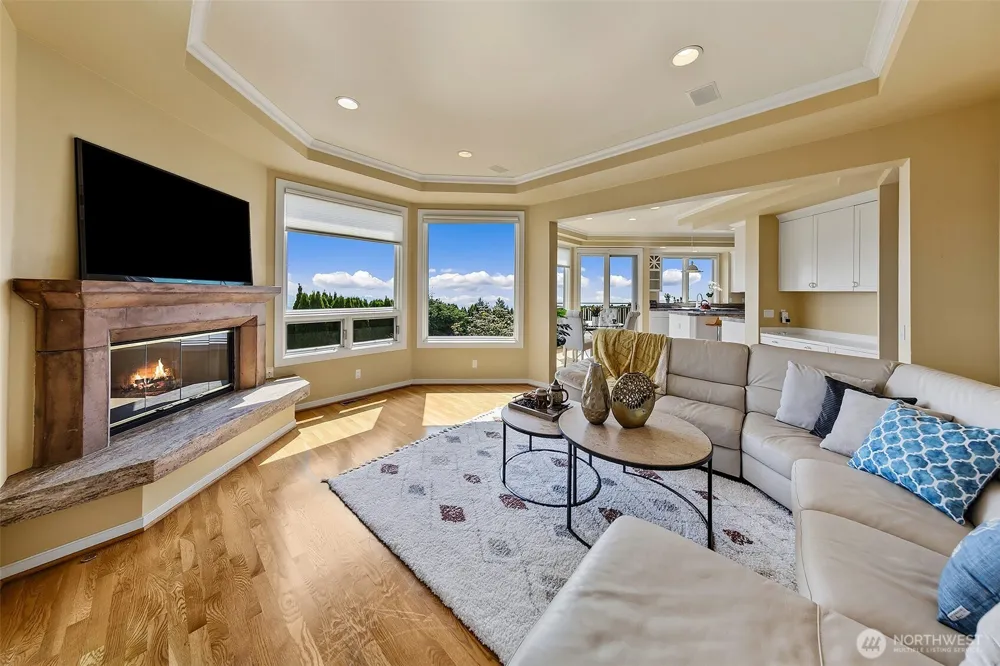 15317 SE 58th Street Bellevue, WA 98006
