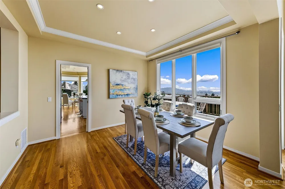15317 SE 58th Street Bellevue, WA 98006