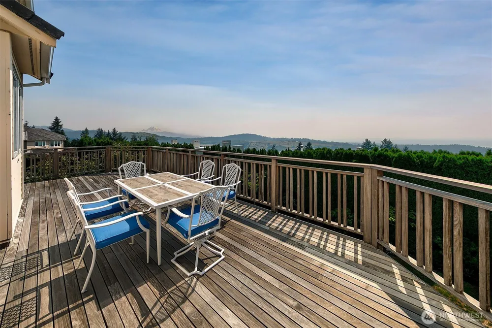 15317 SE 58th Street Bellevue, WA 98006